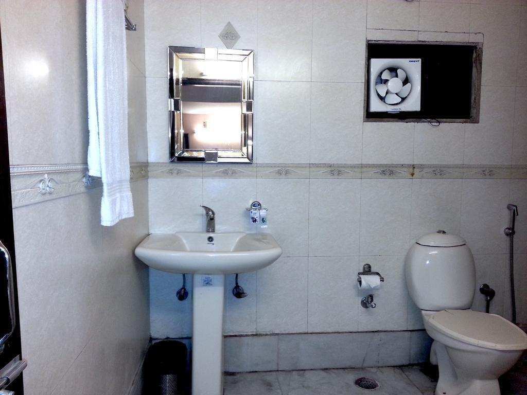 דלהי Hotel Ananda חדר תמונה